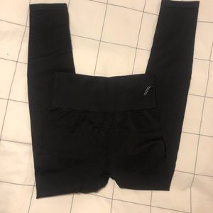 T/ALA Zinnia Black, S